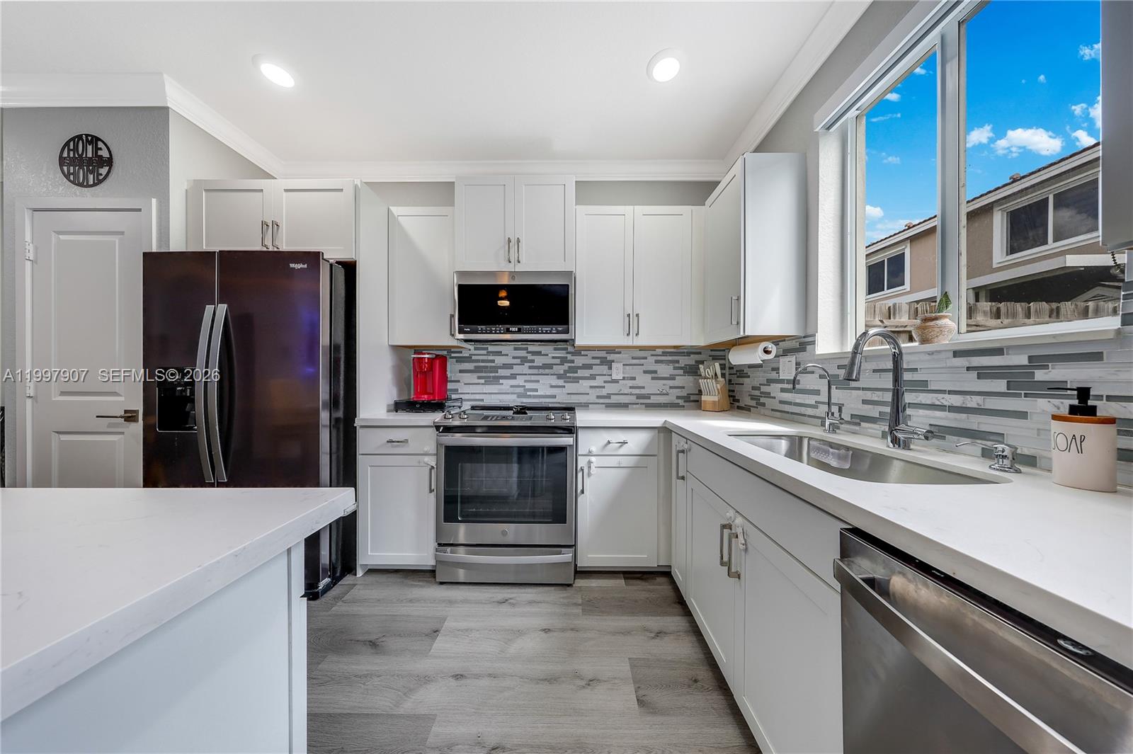 TOWNS AT SEASCAPE - Residential