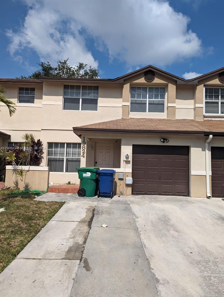 Two story townhouse that accepts FHA and VA financing with as little at 3%. 4 Bedrooms and 2 baths with 1 car garage in great location next to Hard Rock Stadium, Aventura, and Espressways. Private Yard. Vacant and Easy to Show