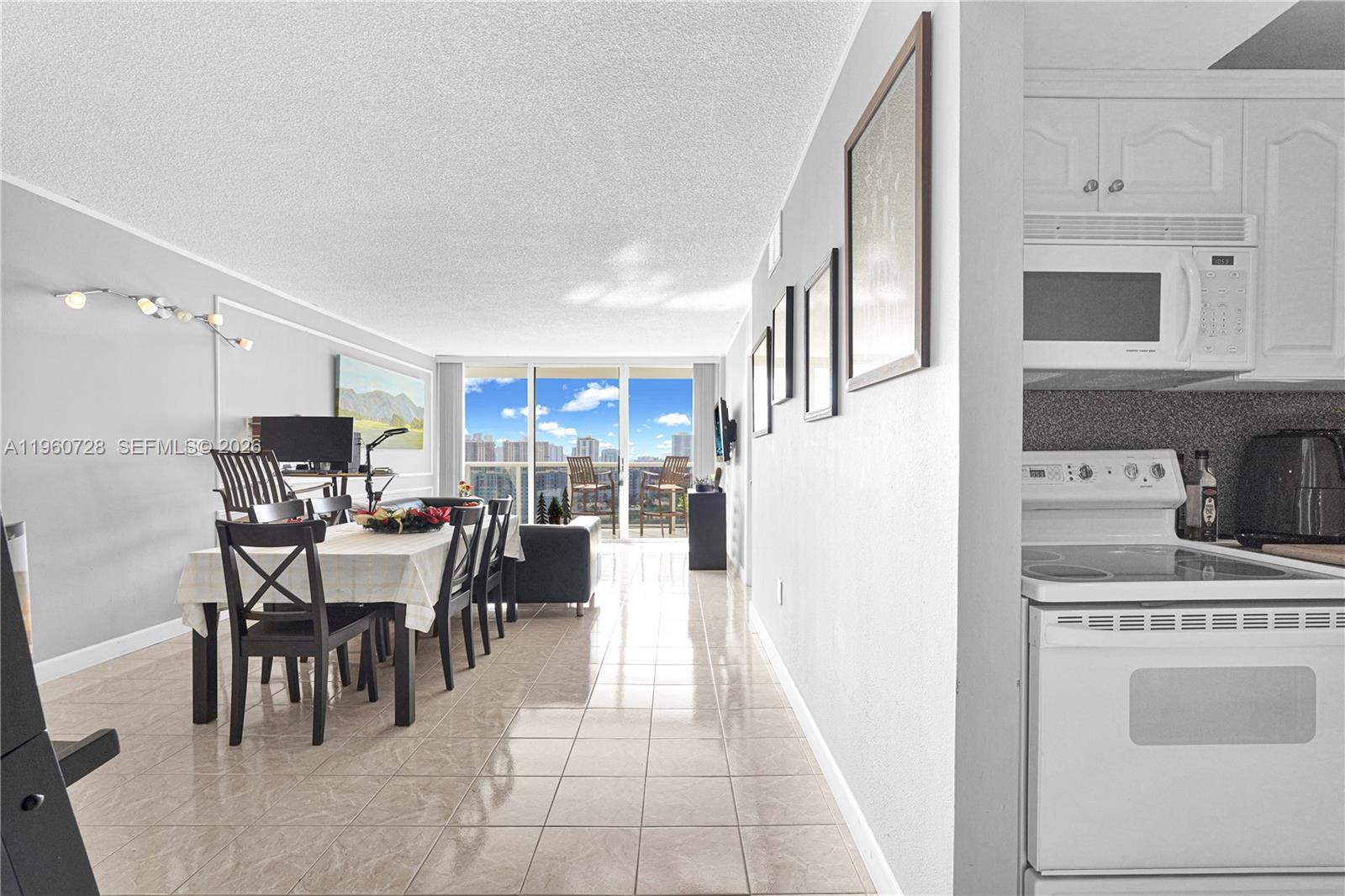AVENTURA ELDORADO CONDO - Residential