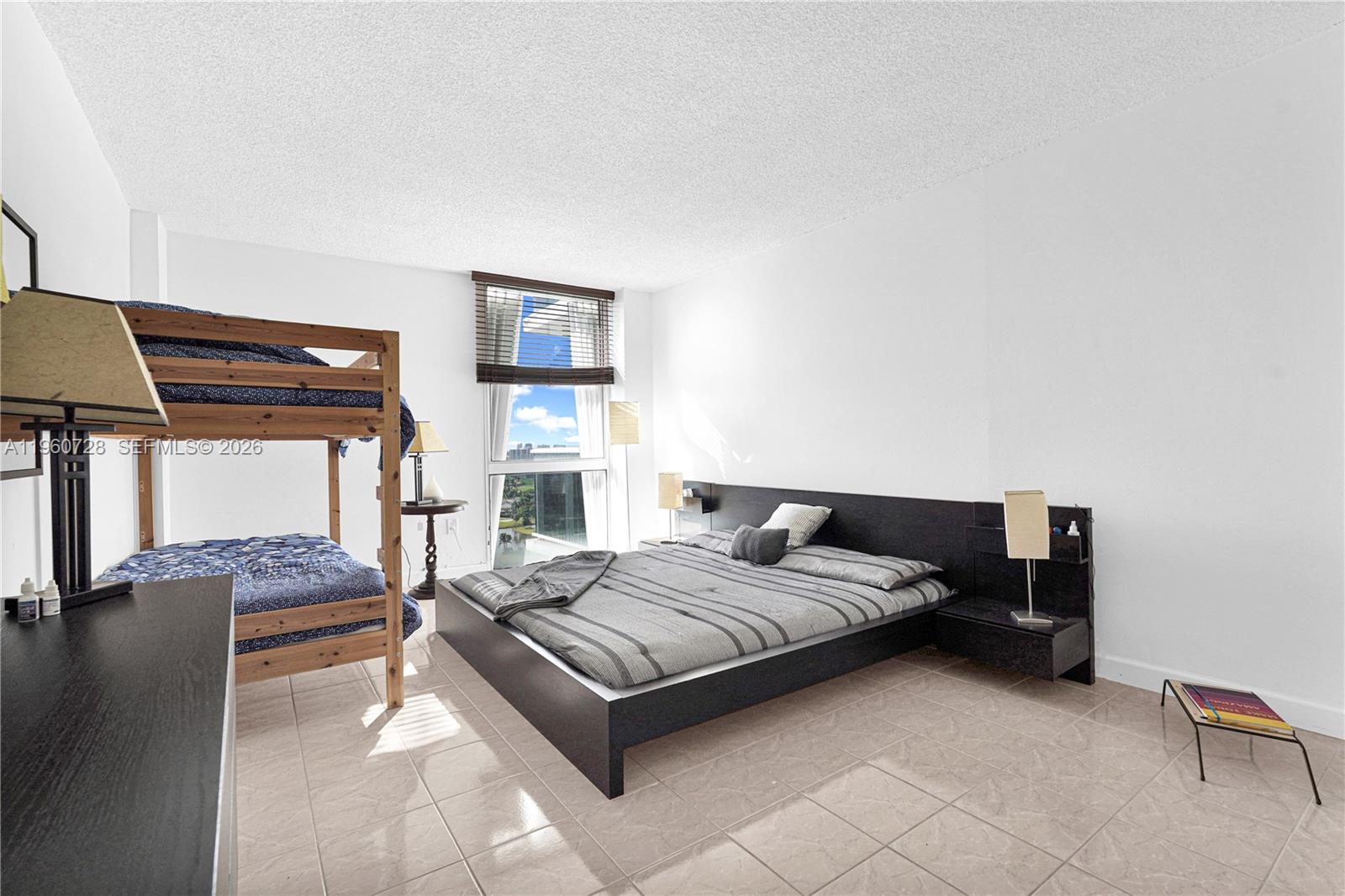 AVENTURA ELDORADO CONDO - Residential