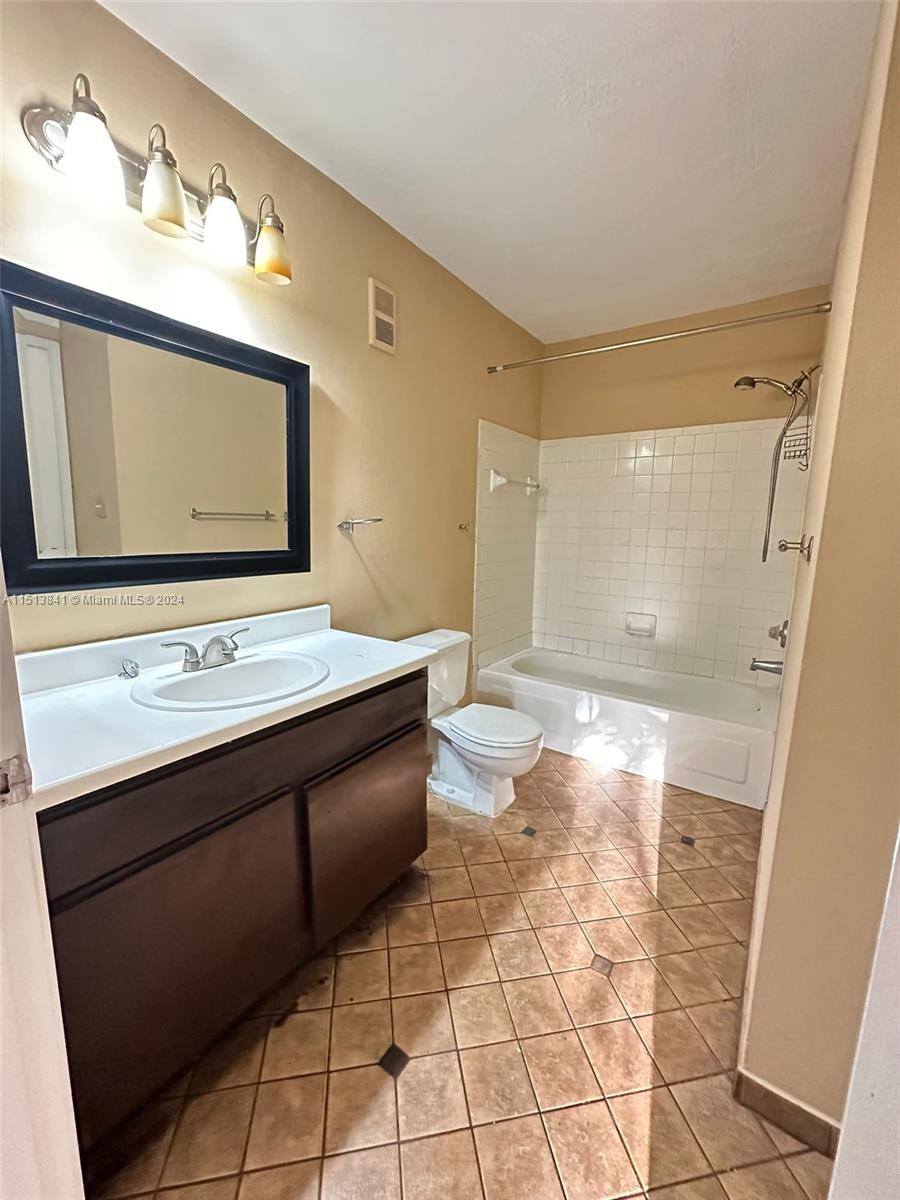 SAILBOAT POINTE CONDO - Residential Lease