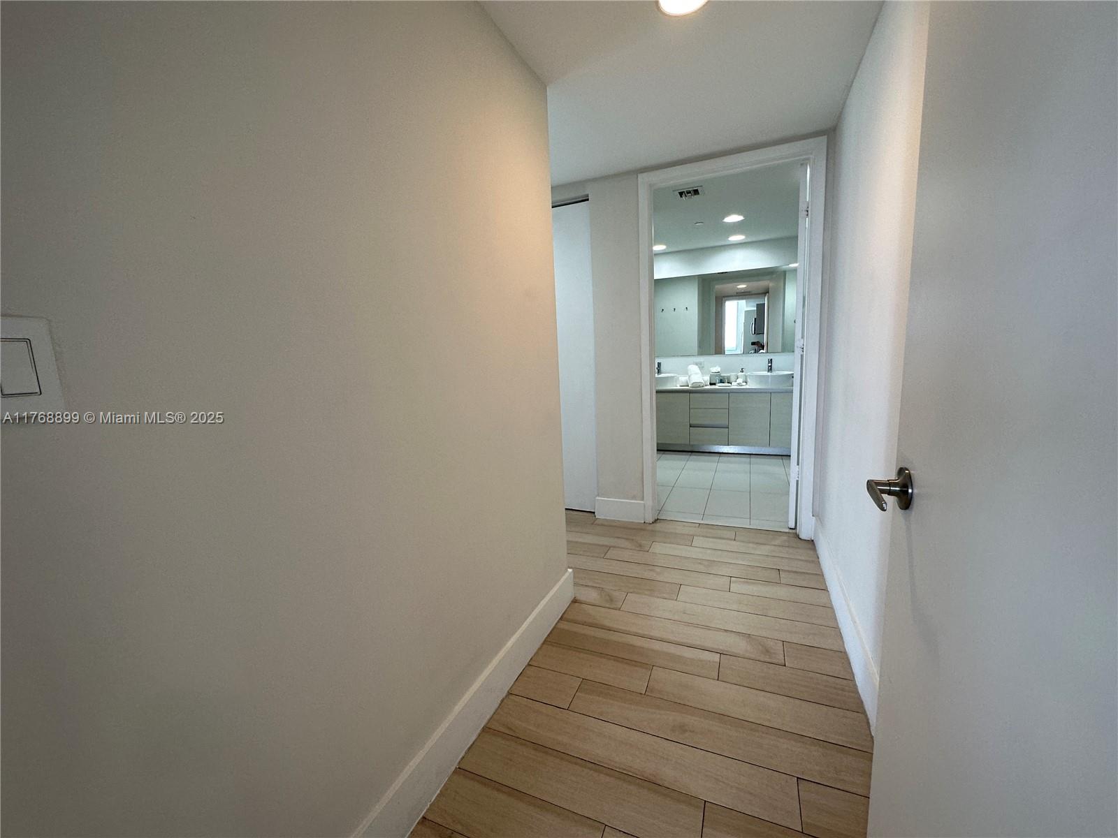 BEACHWALK CONDOMINIUM - Residential