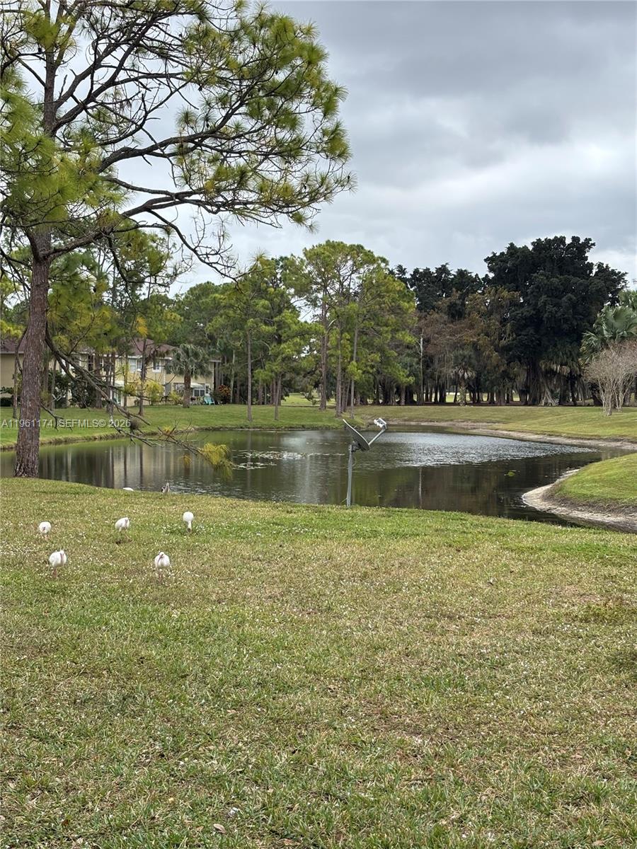 PALM BEACH TRACE CONDO - Residential Lease