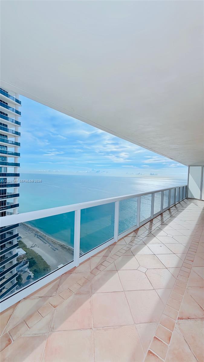 BEACH CLUB TWO CONDO - Residential