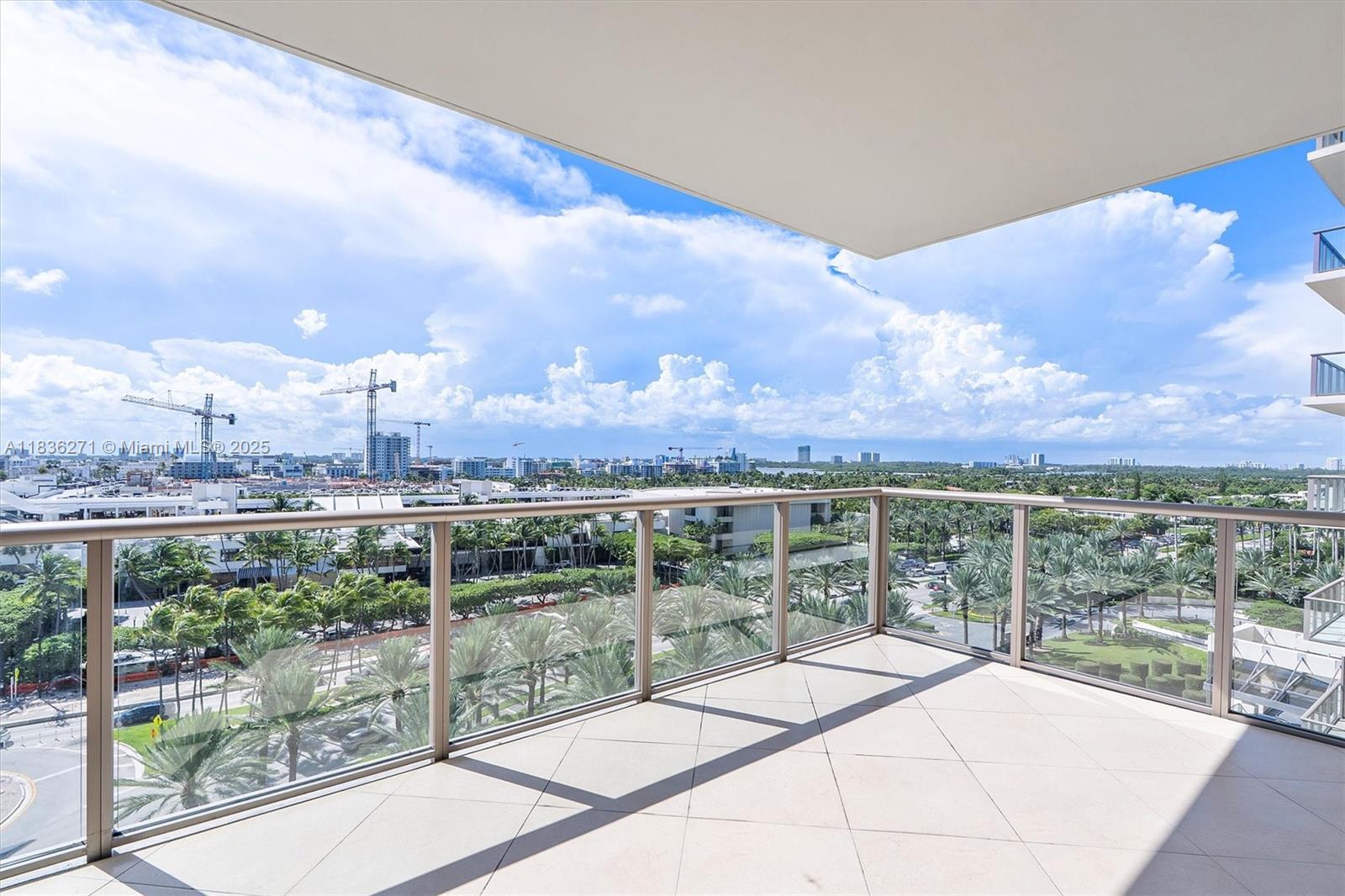 BAL HARBOUR NORTH SOUTH C - Residential