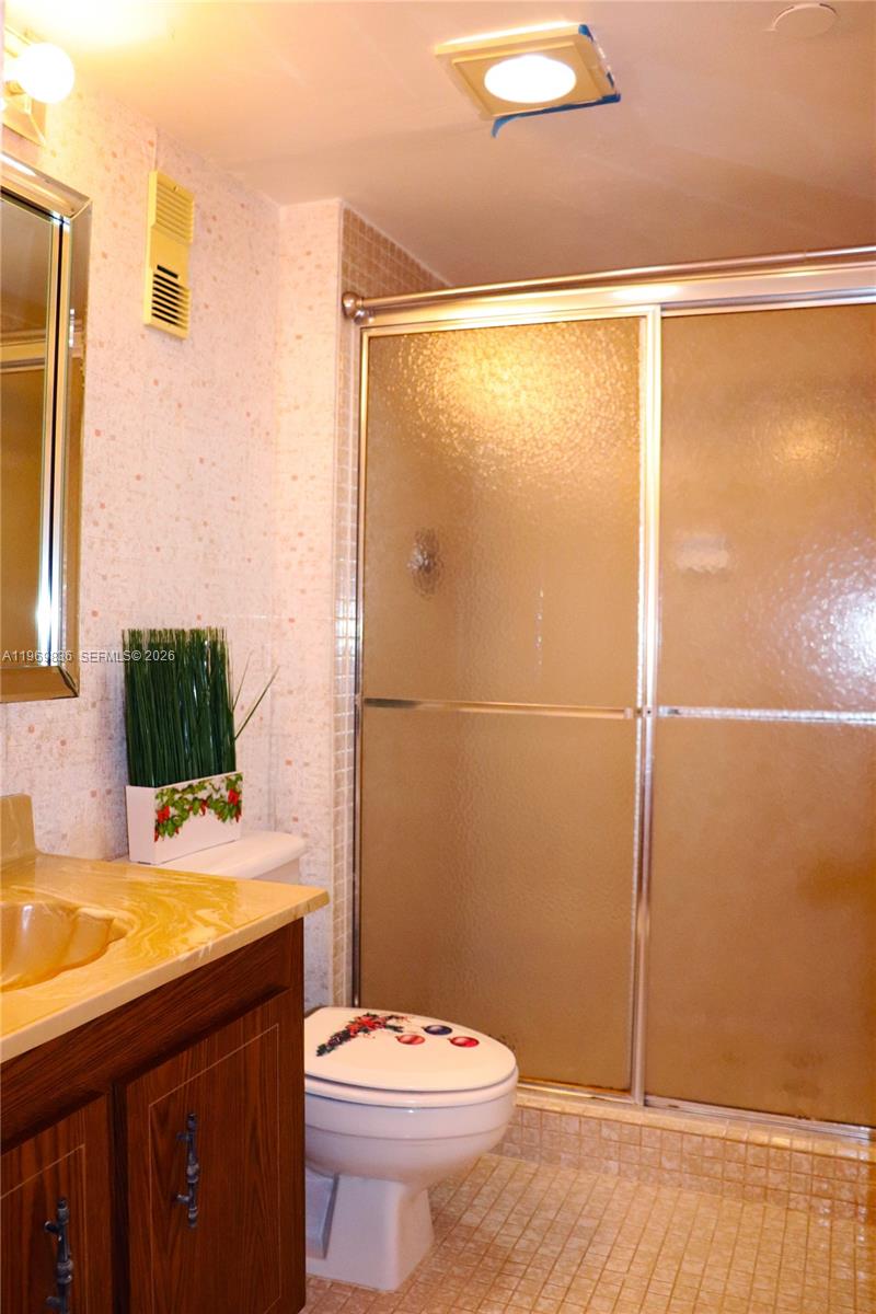 PARK PLACE CONDOMINIUM NO - Residential