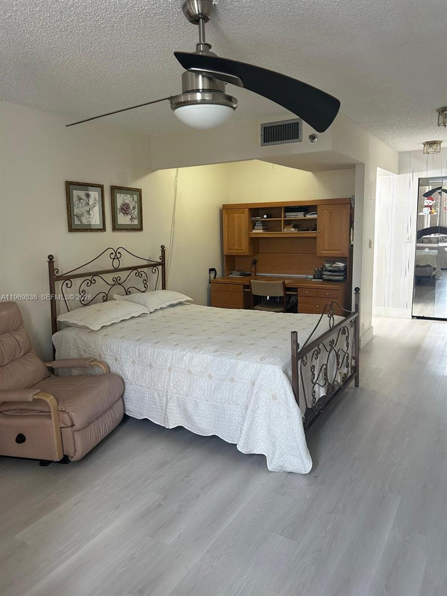 PARK PLACE CONDOMINIUM NO - Residential