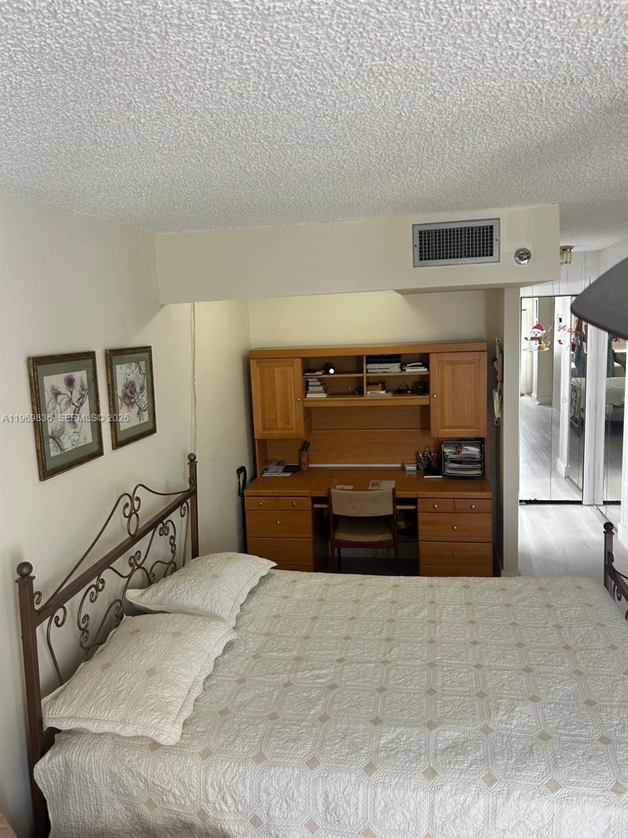 PARK PLACE CONDOMINIUM NO - Residential