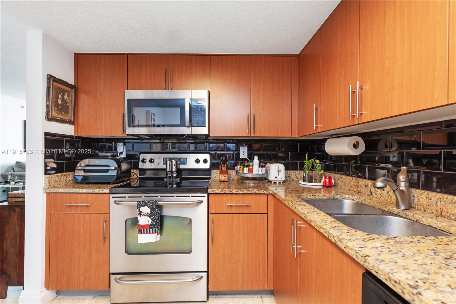 PARC CENTRAL AVENTURA EAS - Residential