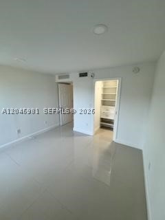 FERNWOODS NO 4 CONDO BLDG - Residential Lease
