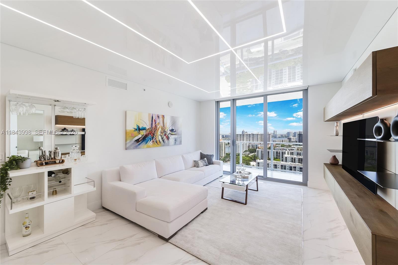 PARQUE TOWERS CONDO - Residential