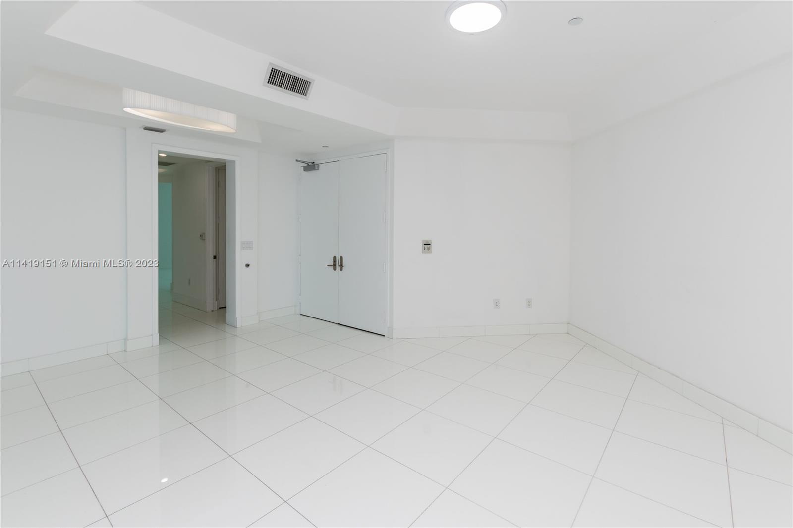 TURNBERRY OCEAN COLONY NO - Residential Lease