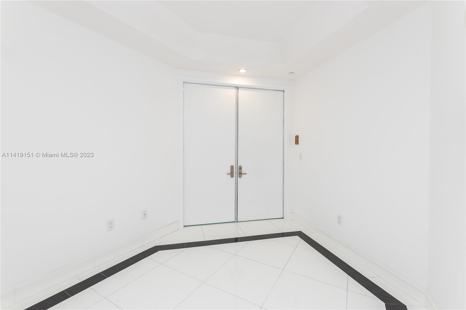 TURNBERRY OCEAN COLONY NO - Residential Lease