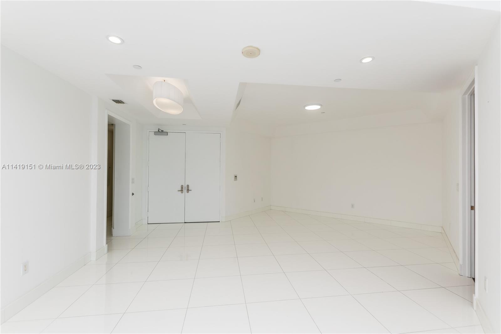 TURNBERRY OCEAN COLONY NO - Residential Lease