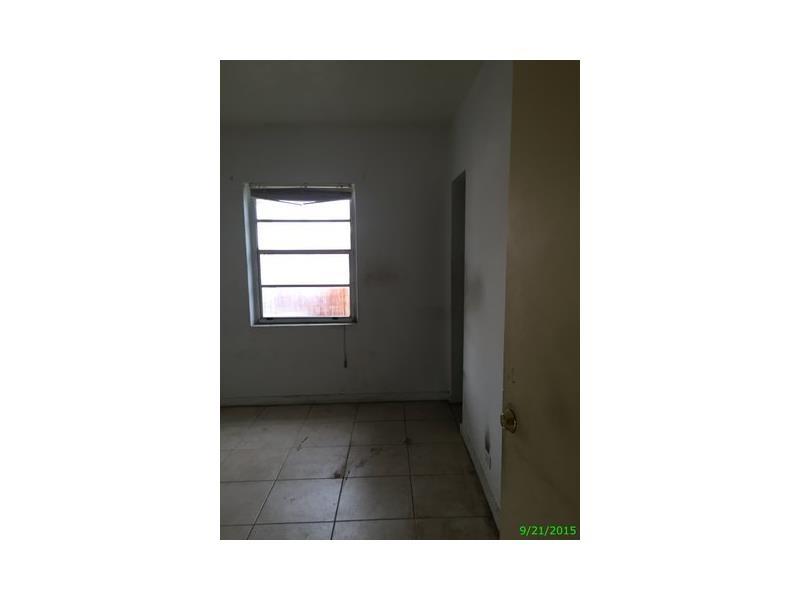 BUNCHE PARK - Residential