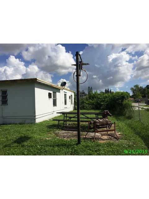 BUNCHE PARK - Residential