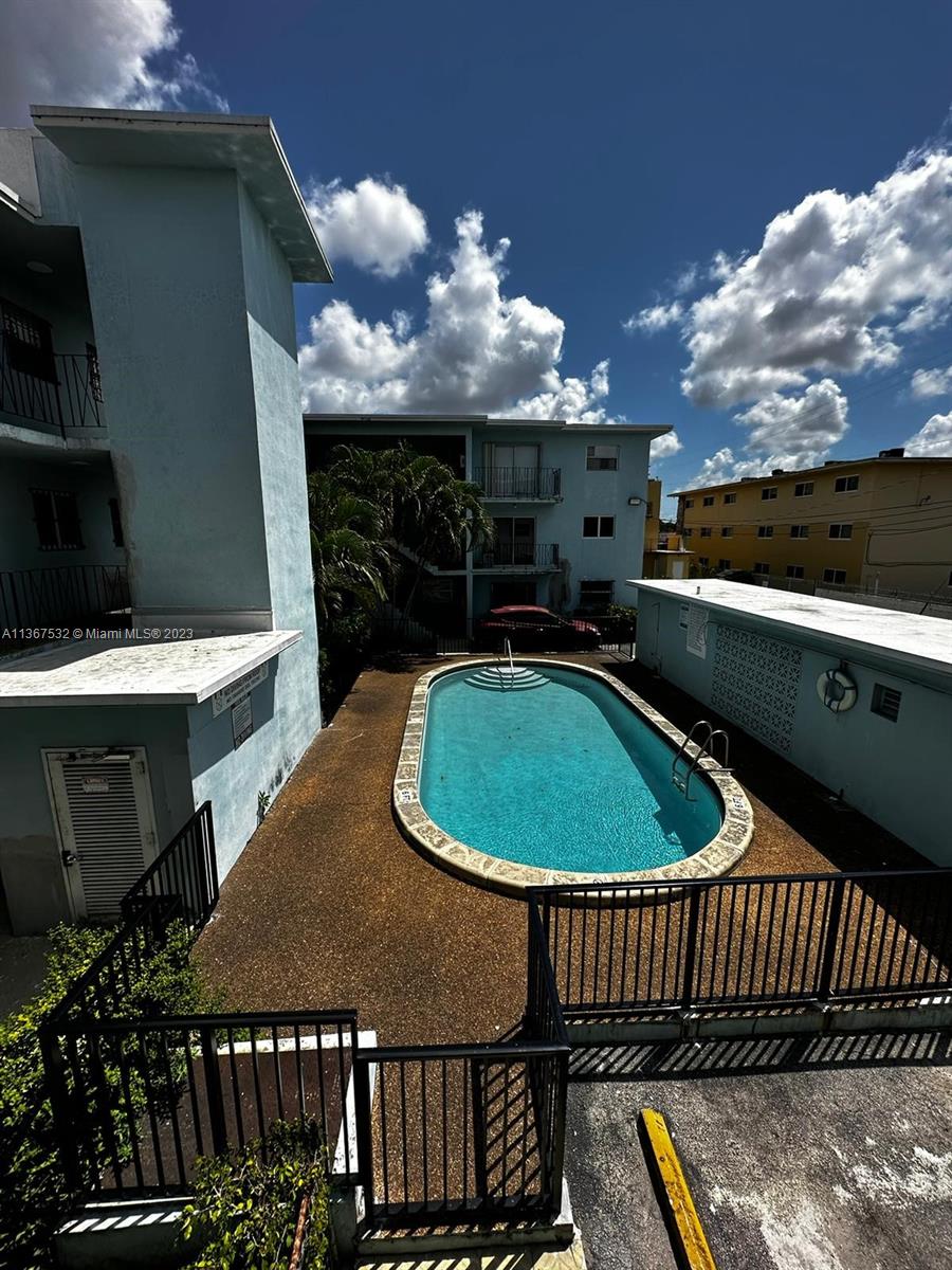 GARSAN APTS INC CONDO - Residential Lease