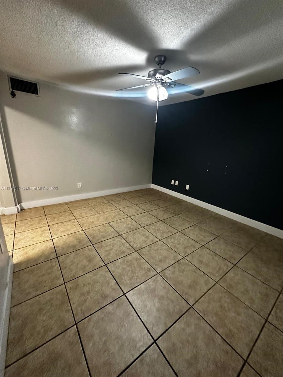 GARSAN APTS INC CONDO - Residential Lease