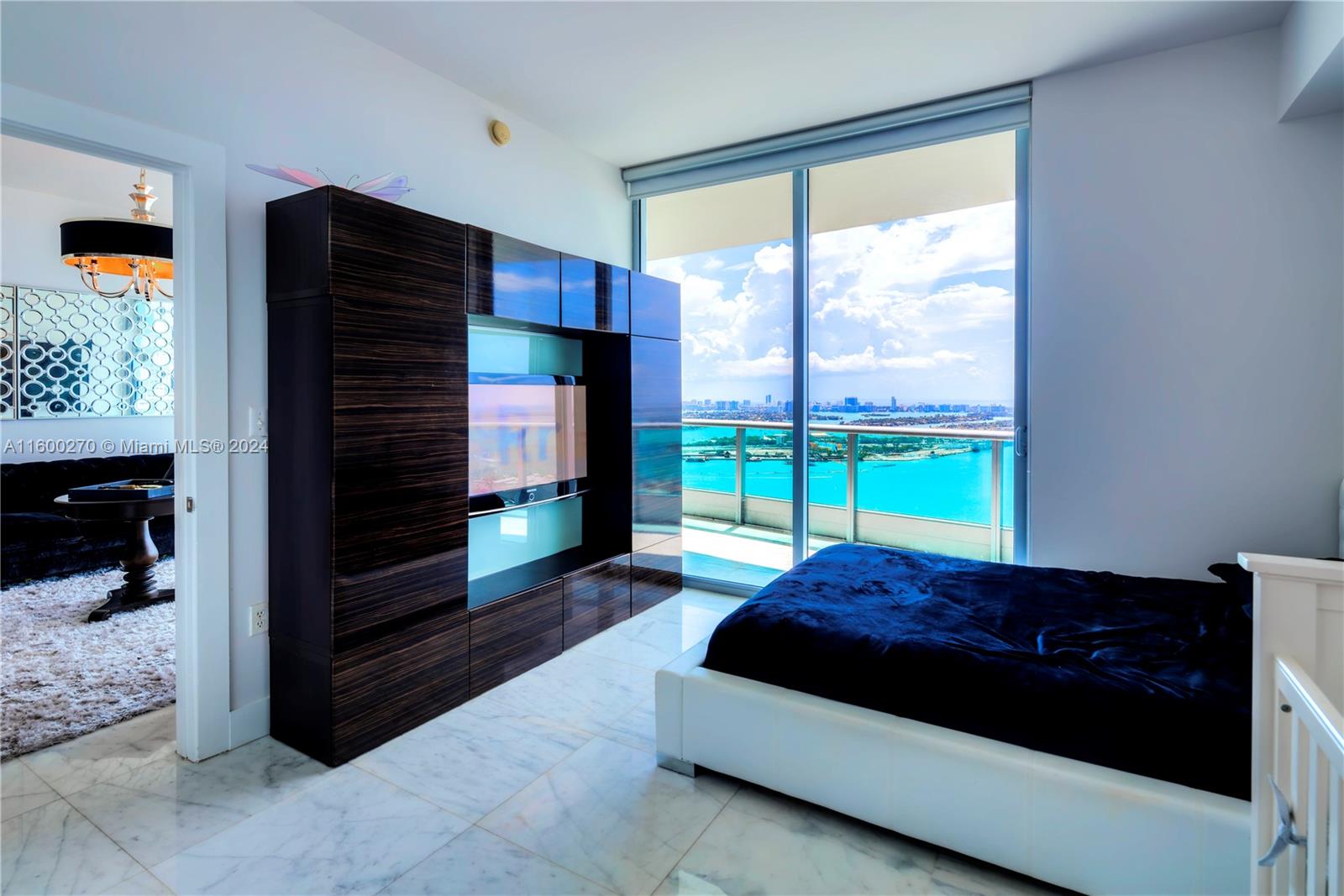 900 BISCAYNE BAY CONDO - Residential Lease