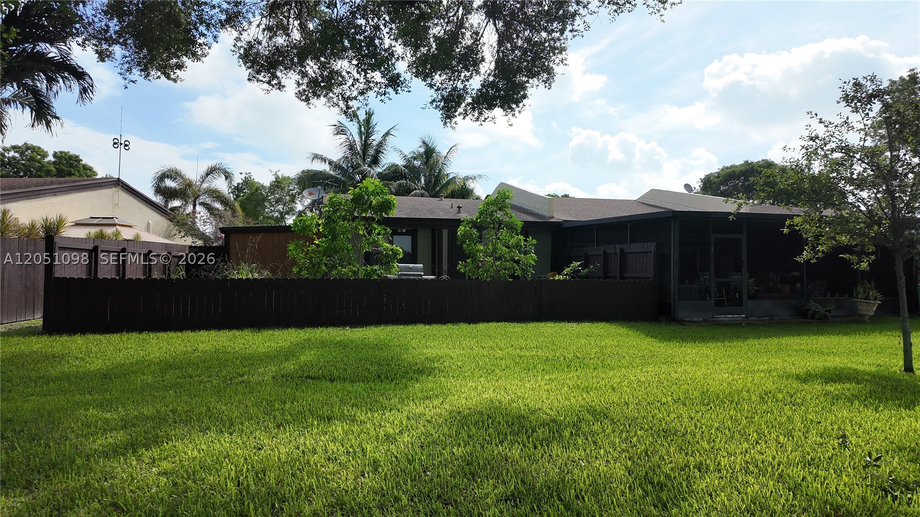 EVERGLADES SUGAR & LAND C - Residential