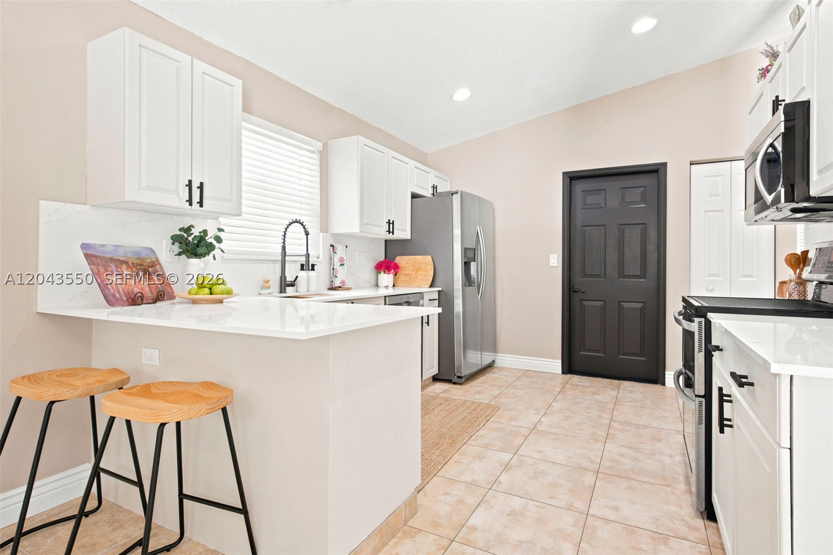 STIRLING PALM ESTATES 147- - Residential