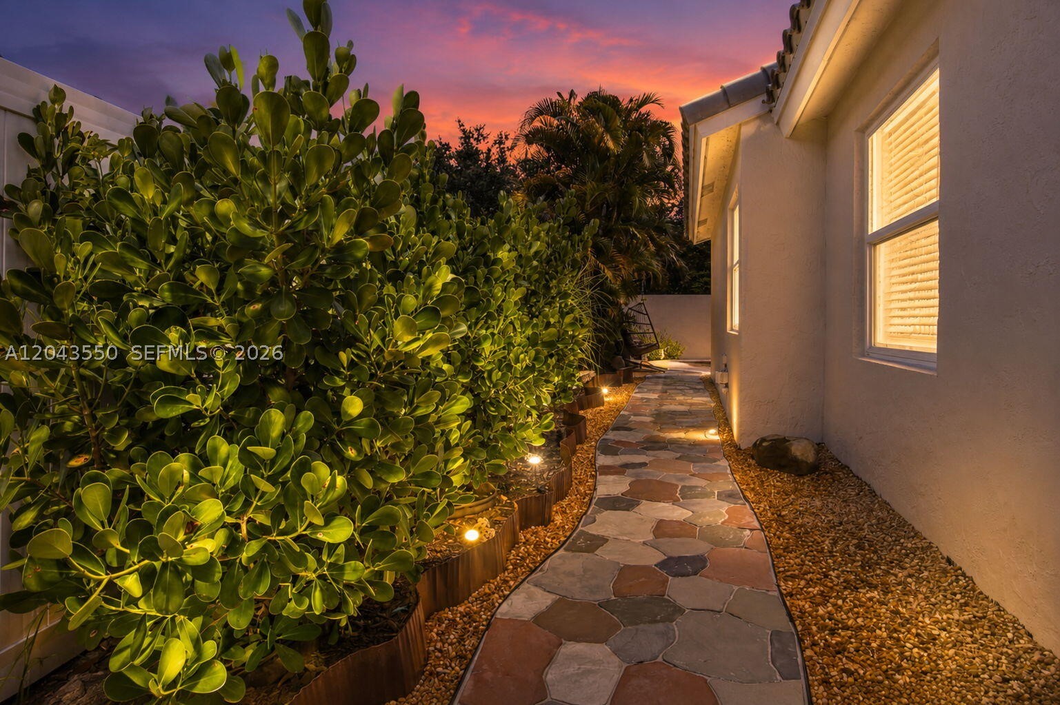 STIRLING PALM ESTATES 147- - Residential