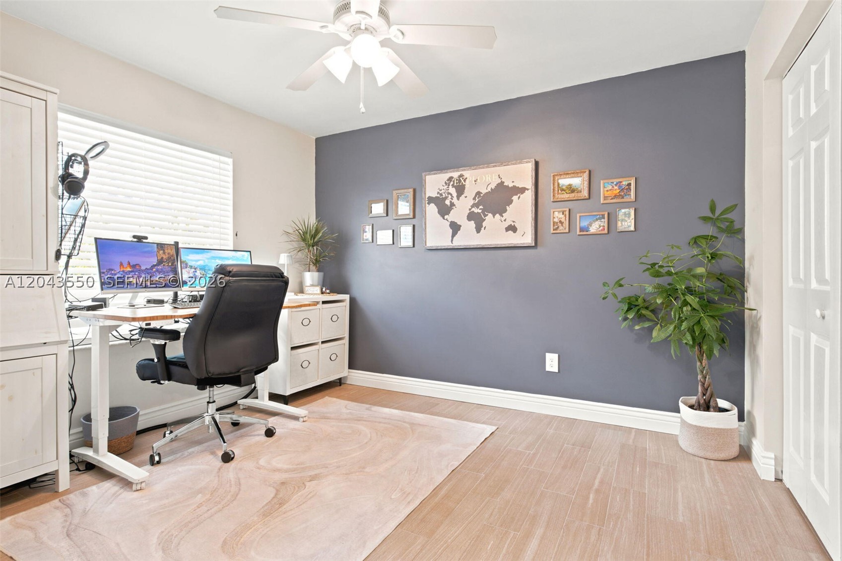 STIRLING PALM ESTATES 147- - Residential