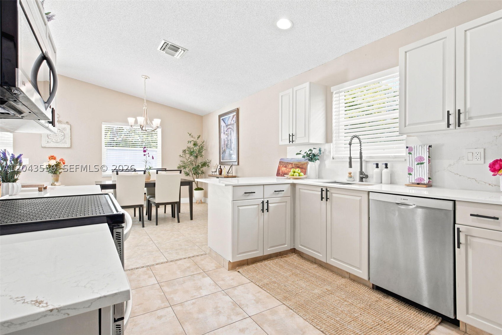 STIRLING PALM ESTATES 147- - Residential