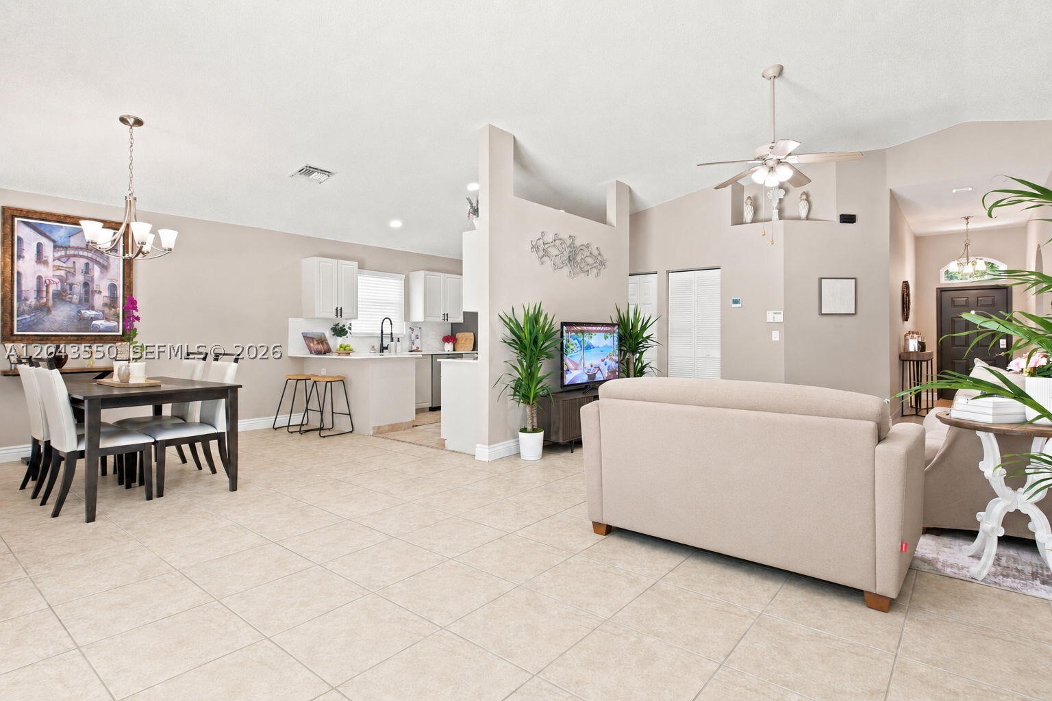 STIRLING PALM ESTATES 147- - Residential