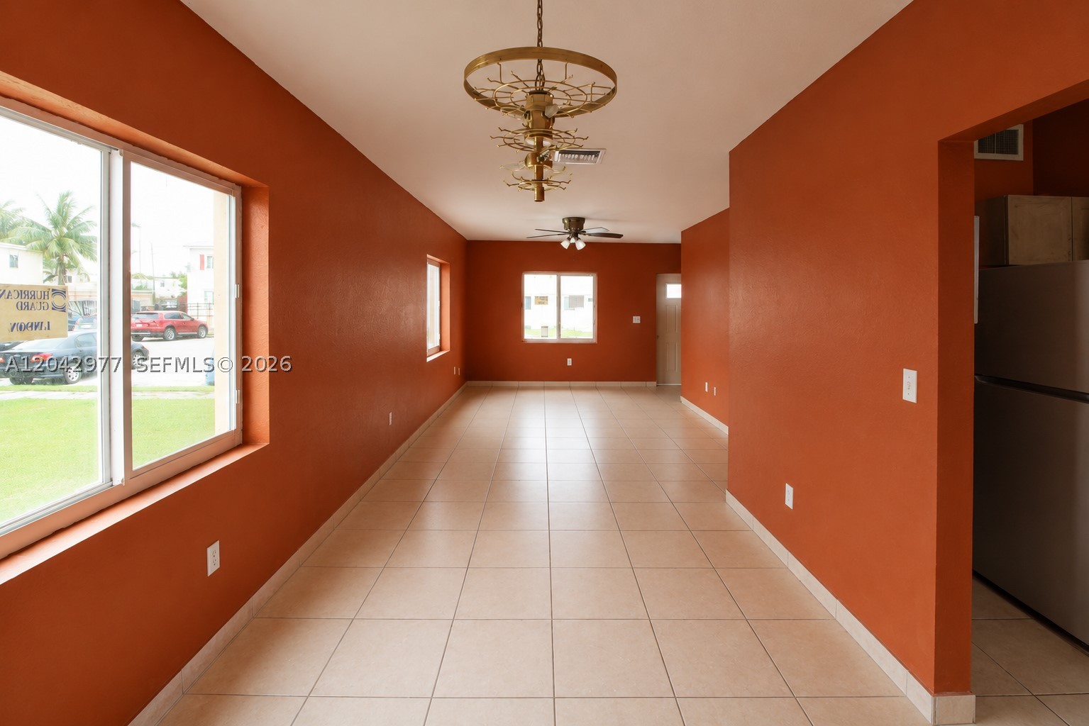 SUNSET PALM VILLAS CONDO - Residential