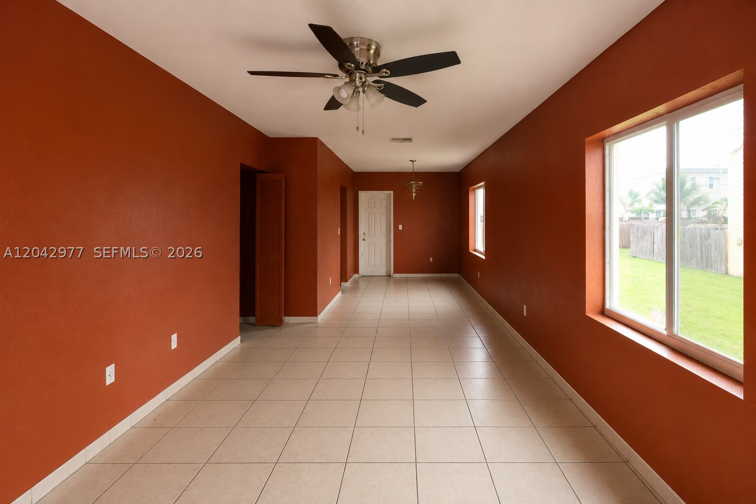 SUNSET PALM VILLAS CONDO - Residential