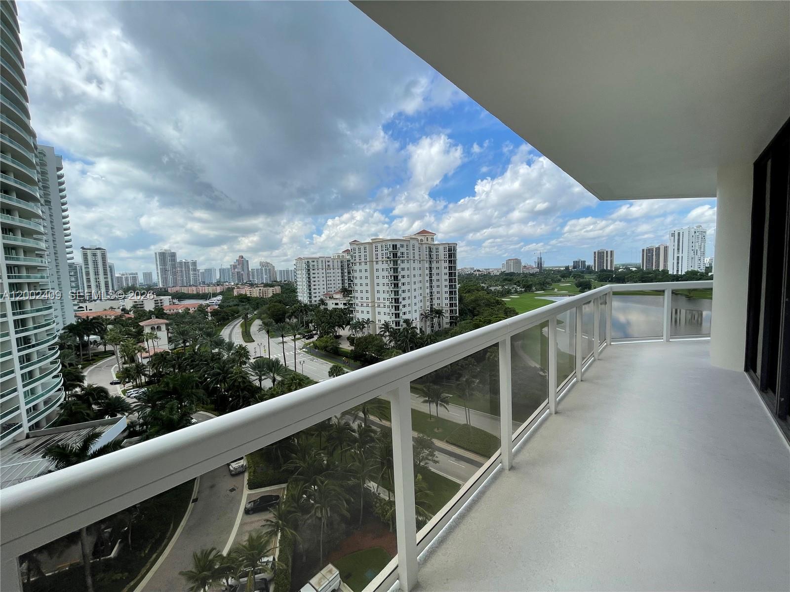THE LANDMARK CONDO - Residential