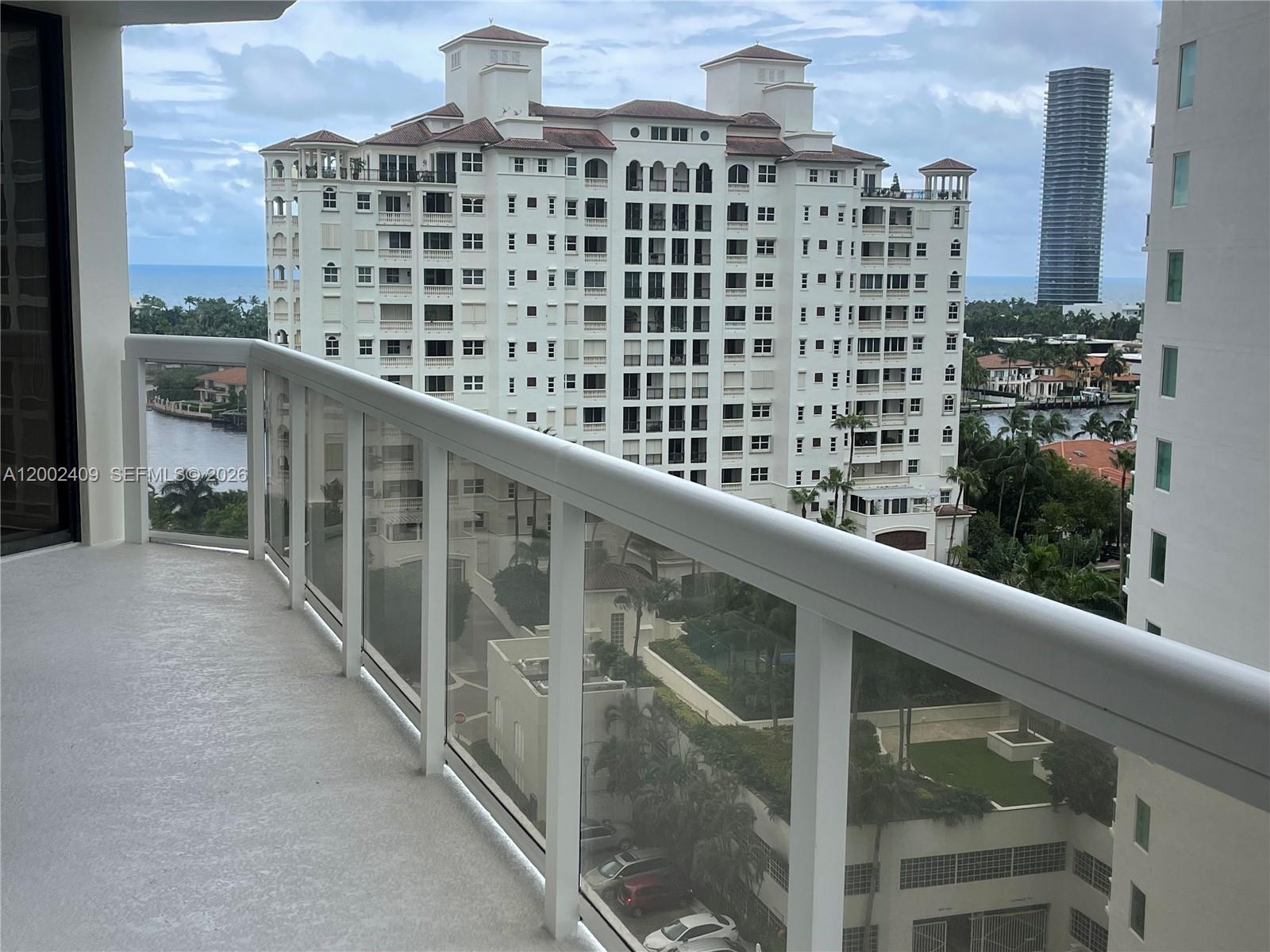 THE LANDMARK CONDO - Residential