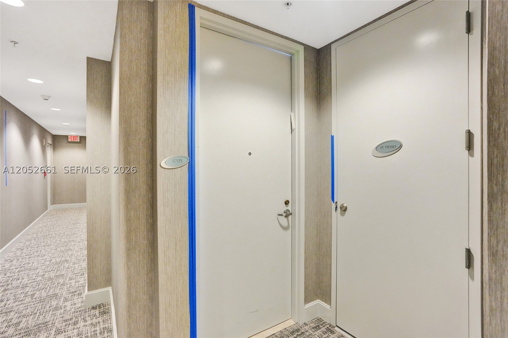 TRUMP ROYALE CONDO - Residential Lease