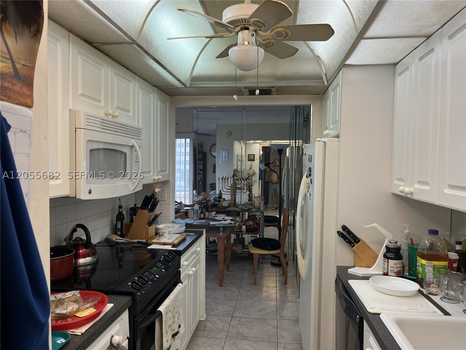 GOLDEN ISLES TOWERS CONDO - Residential