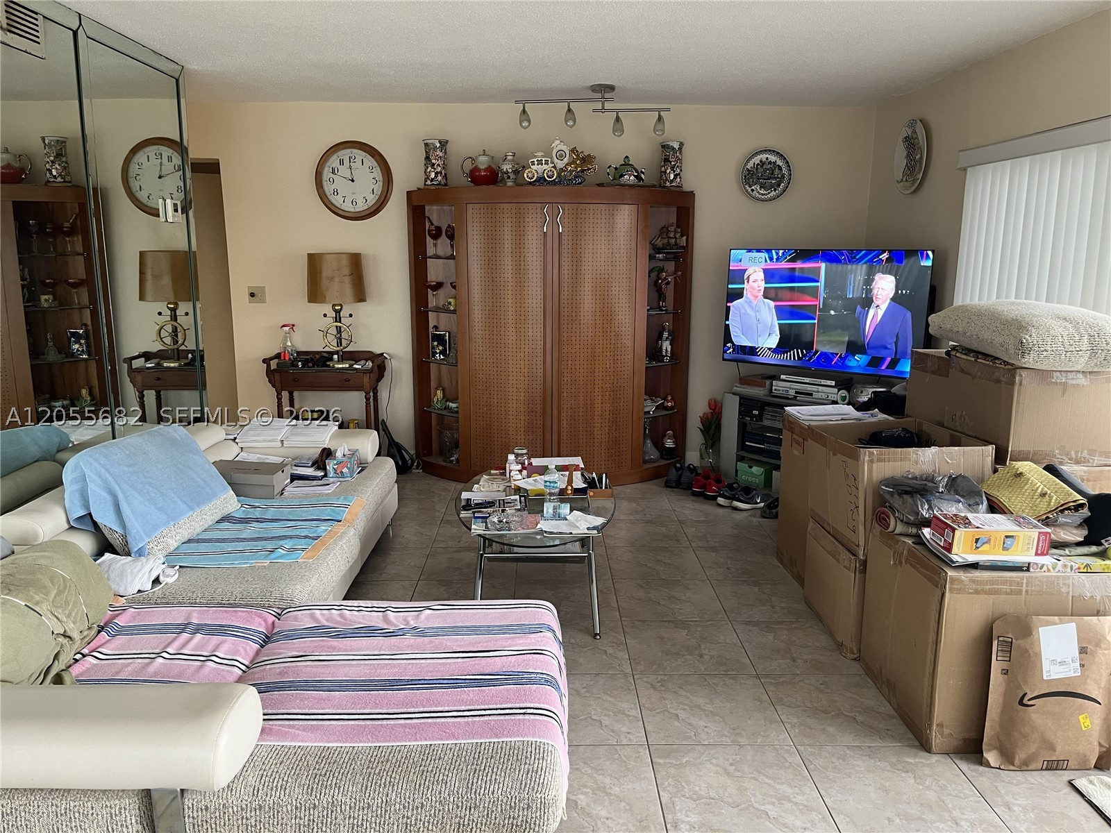 GOLDEN ISLES TOWERS CONDO - Residential