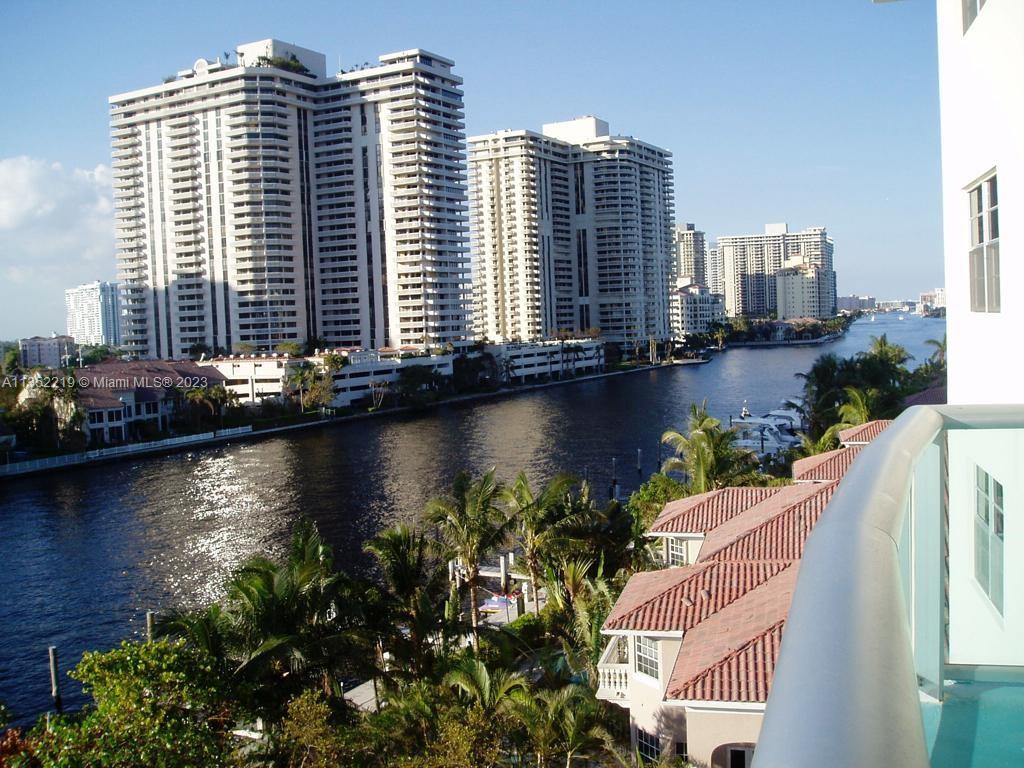 OCEANVIEW BUILDING A COND - Residential