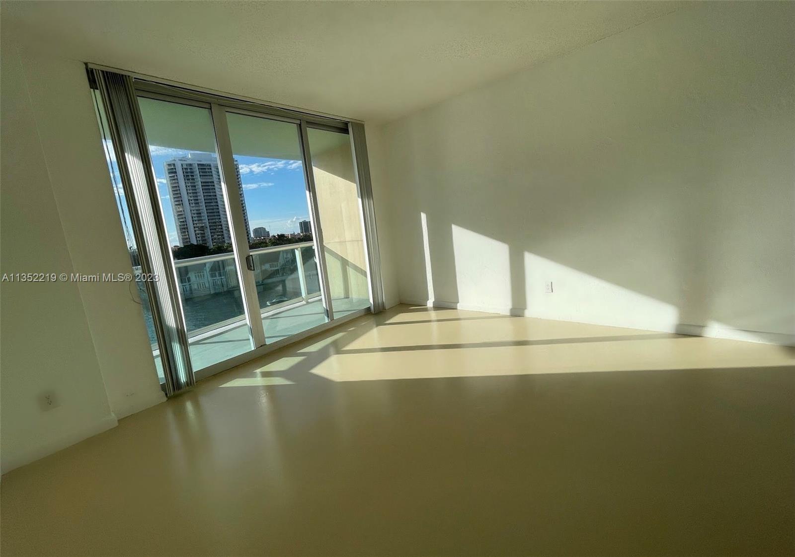 OCEANVIEW BUILDING A COND - Residential
