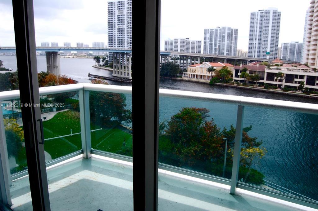 OCEANVIEW BUILDING A COND - Residential