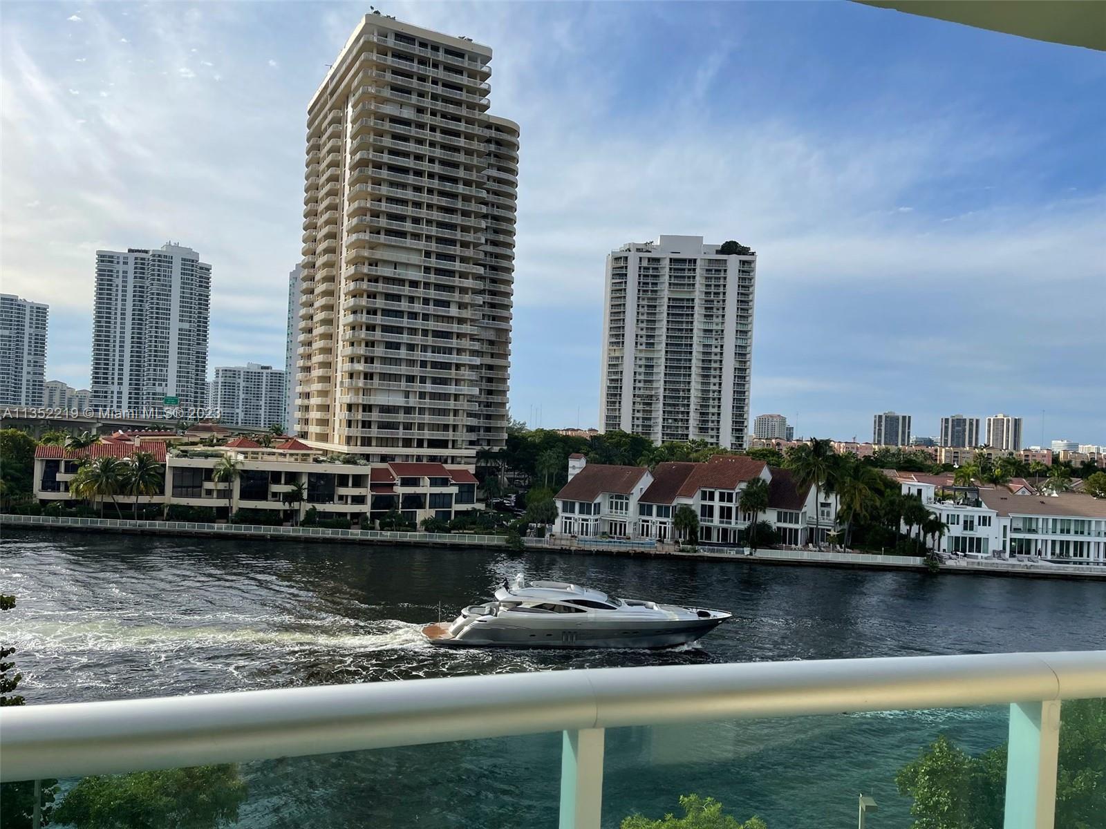 OCEANVIEW BUILDING A COND - Residential