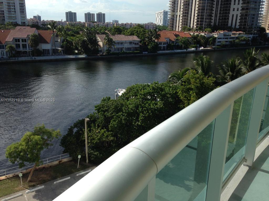 OCEANVIEW BUILDING A COND - Residential
