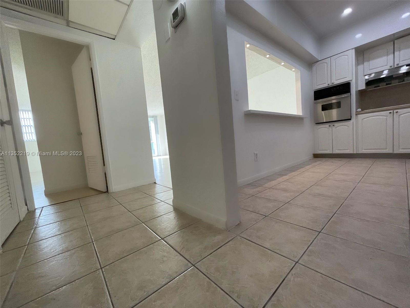OCEANVIEW BUILDING A COND - Residential
