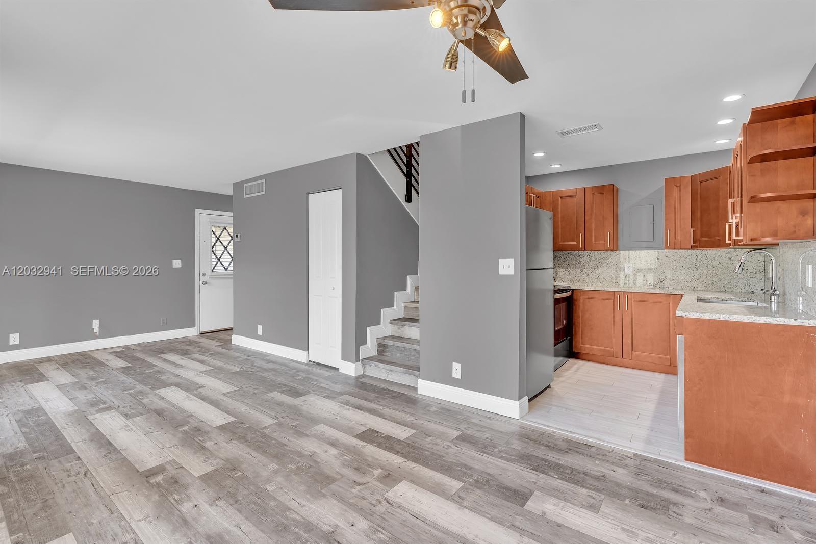 SUN AND LAKE CONDO - Residential Lease