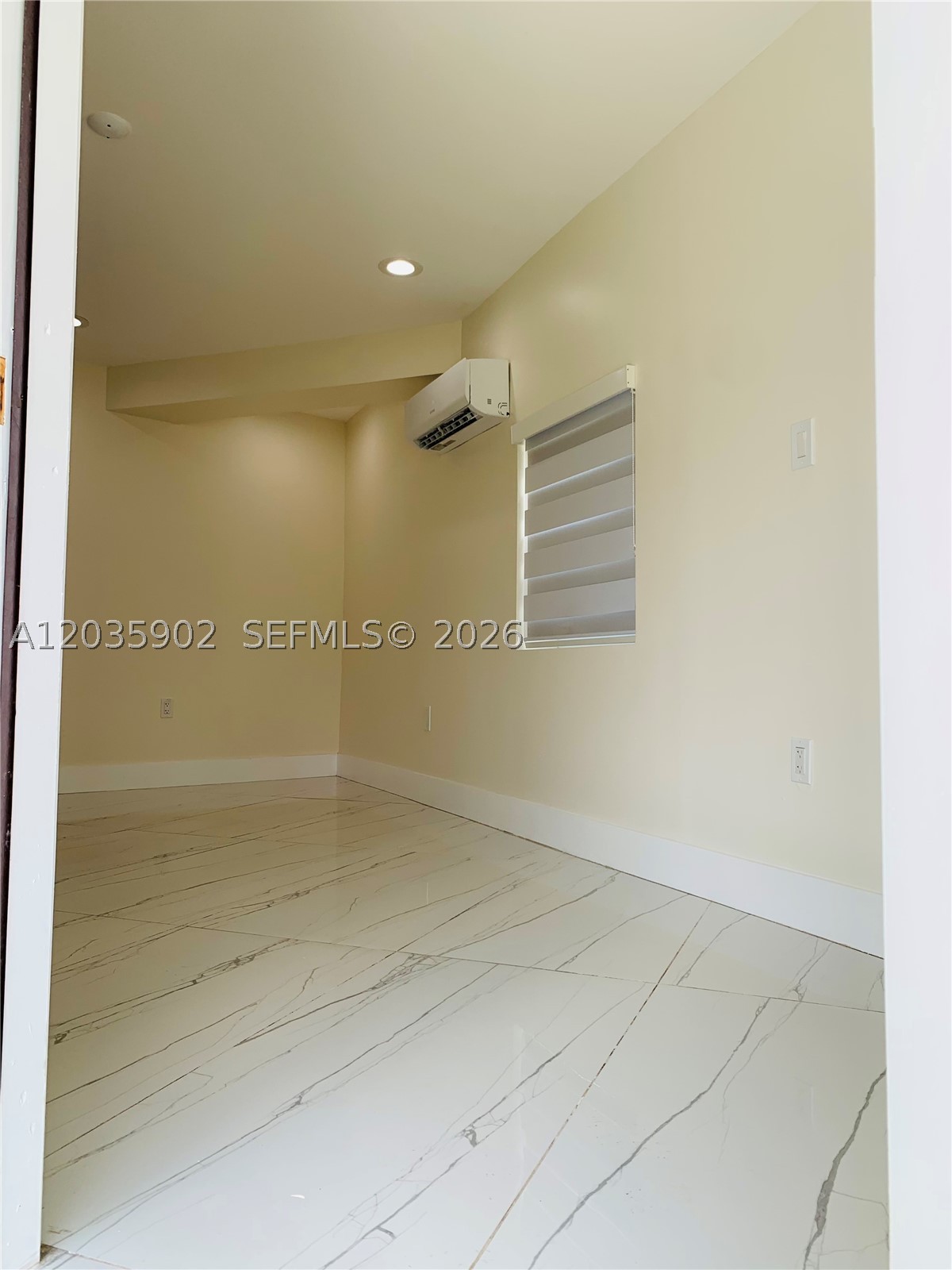CAROL CITY RED ROAD MANOR - Residential Lease