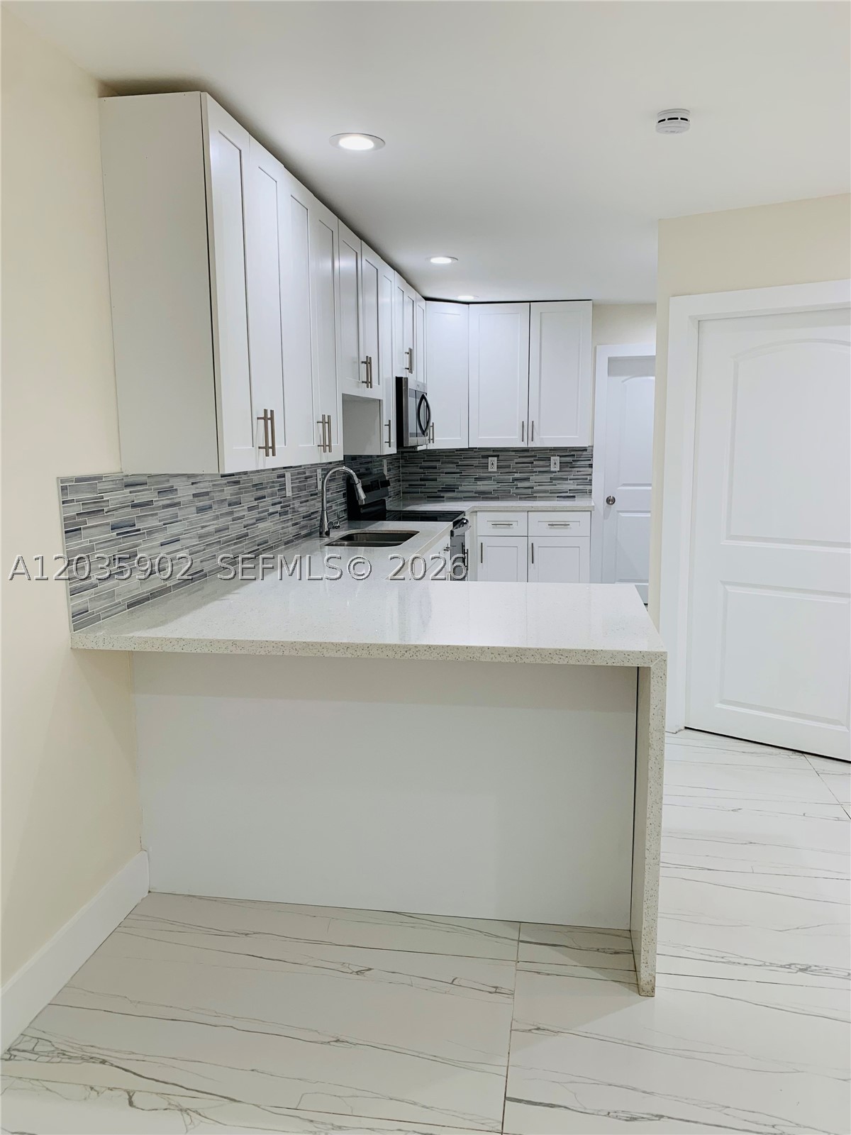 CAROL CITY RED ROAD MANOR - Residential Lease