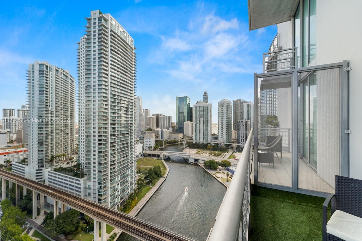 NEO VERTIKA CONDO - Residential Lease