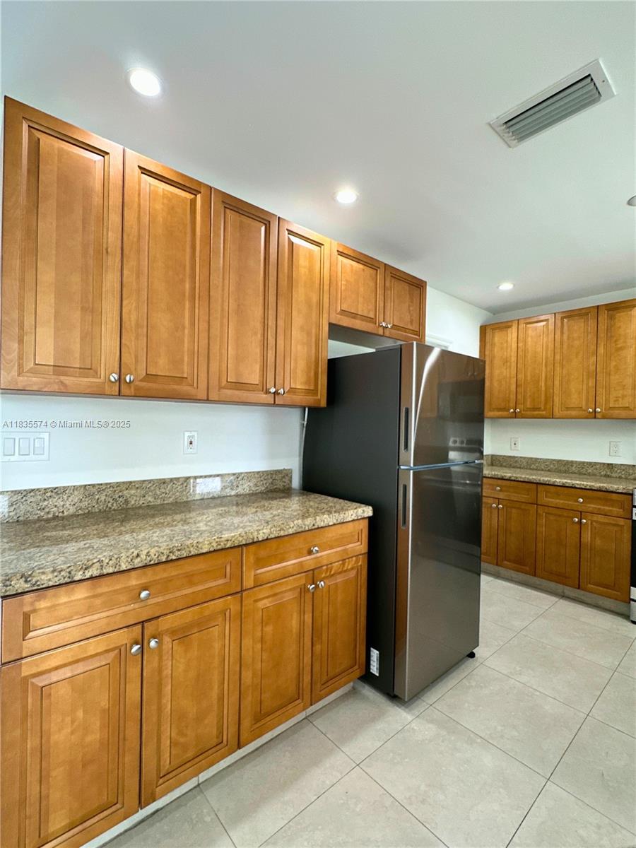 OAKLAND ESTATES 7TH SECTI - Residential