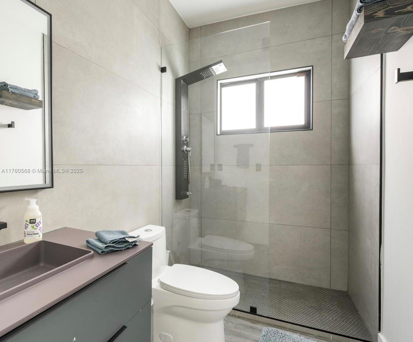GREYKNOLL ESTATES - Residential