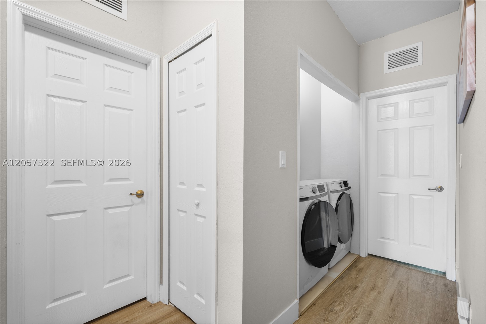 ISLANDS AT DORAL 1ST ADDN - Residential