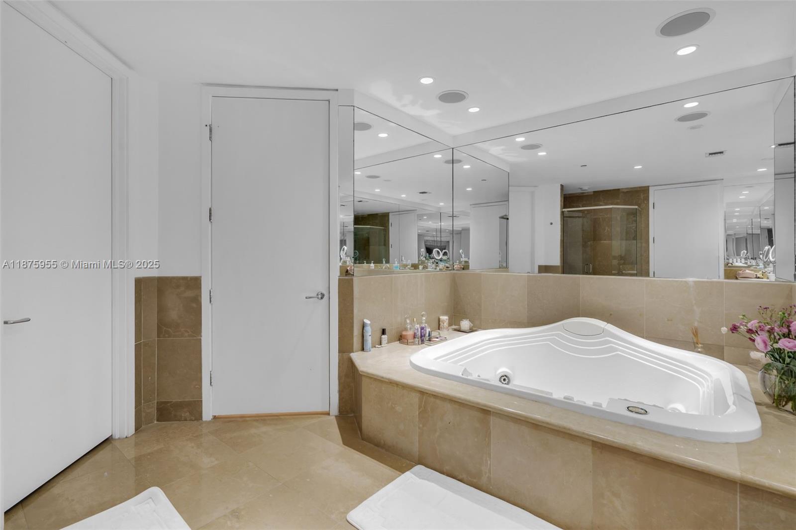 THE RESIDENCES AT THE BAT - Residential
